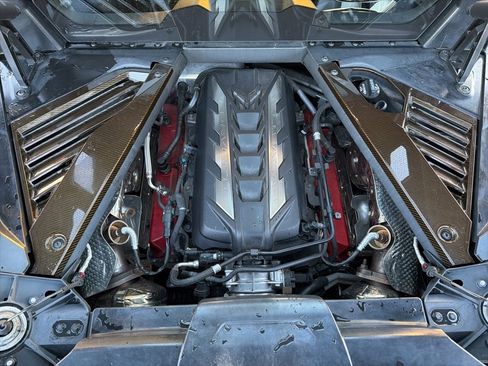 Used 2020 Chevrolet Corvette Stingray Preferred Cpe w/ 2LT Preferred Equipment Group image 13