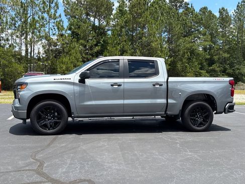 Used 2026 Chevrolet Silverado 1500 Custom w/ LPO, Dark Essentials Package AWD/4WD image 21