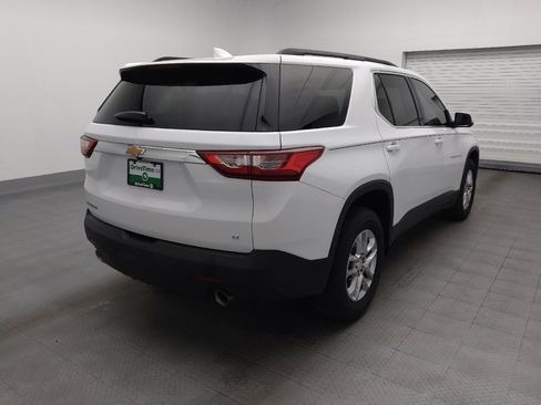 Used 2021 Chevrolet Traverse LT FWD image 9