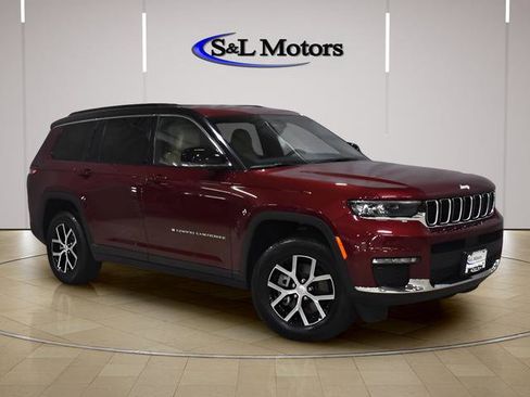 Used 2024 Jeep Grand Cherokee L Limited w/ Trailer Tow Package AWD/4WD image 9