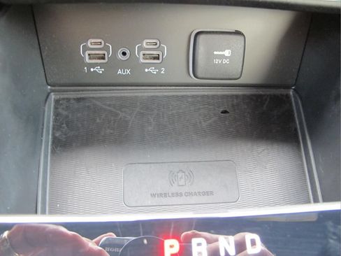 Used 2025 Jeep Grand Cherokee L Limited w/ Luxury Tech Group II AWD/4WD image 15
