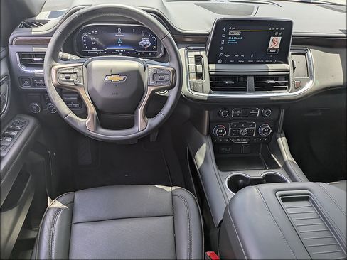 Used 2024 Chevrolet Tahoe High Country RWD image 19