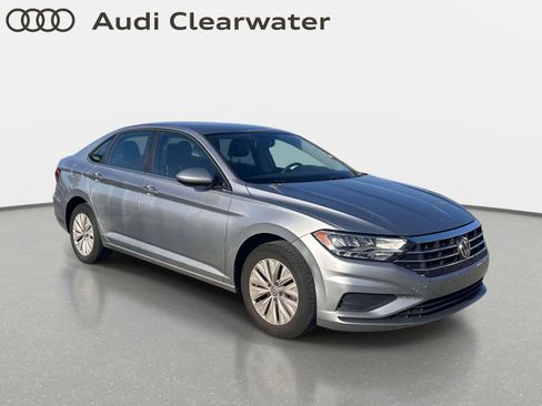 Used 2020 Volkswagen Jetta S w/ Driver Assistance Package FWD image 5