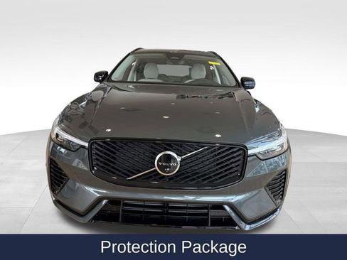 New 2026 Volvo XC60 T8 Ultra image 2