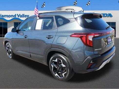 Used 2025 Kia Seltos S image 4