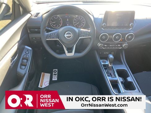 New 2025 Nissan Sentra SR image 22