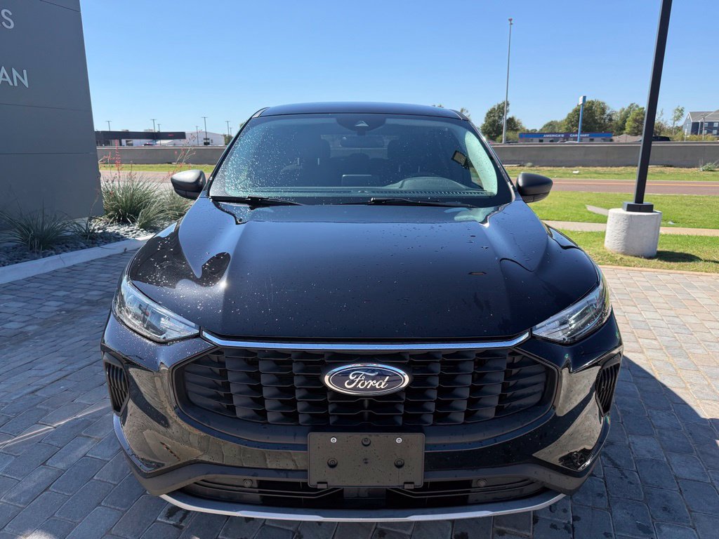 Used 2023 Ford Escape Active AWD/4WD image 8
