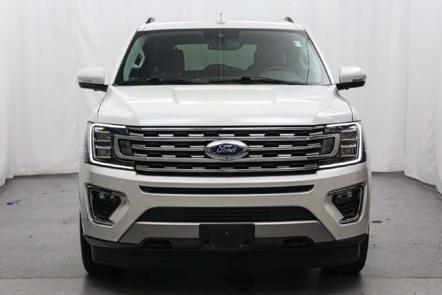 Used 2020 Ford Expedition Limited w/ Special Edition Package AWD/4WD image 3