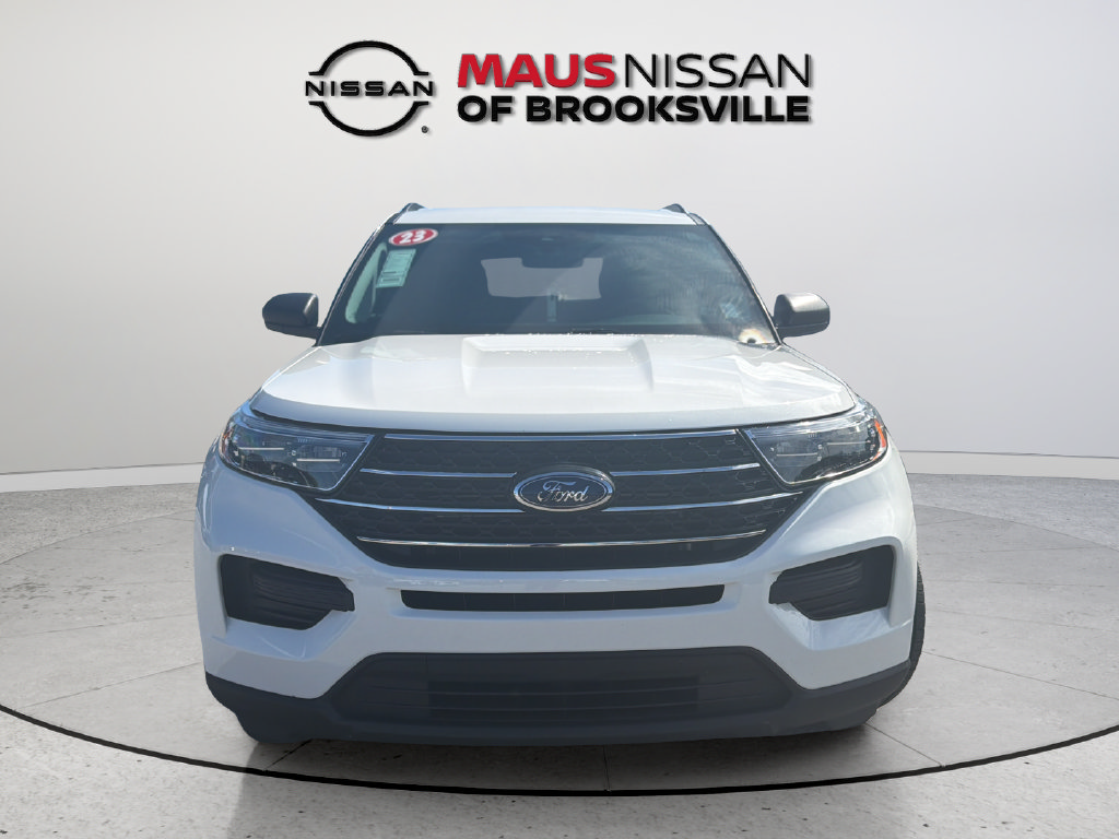 Used 2023 Ford Explorer XLT RWD image 3