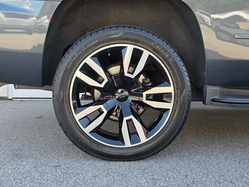 Used 2020 Chevrolet Tahoe Premier w/ RST 6.2L Performance Edition image 52