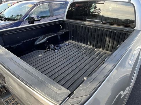 Used 2021 Toyota Tacoma SR5 image 8