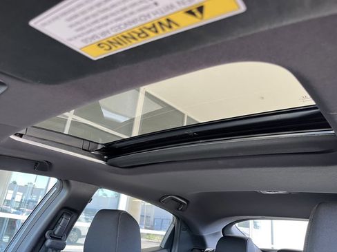 Used 2020 Honda Civic EX image 12