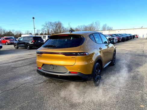 New 2025 Dodge Hornet GT w/ Tech Pack image 5