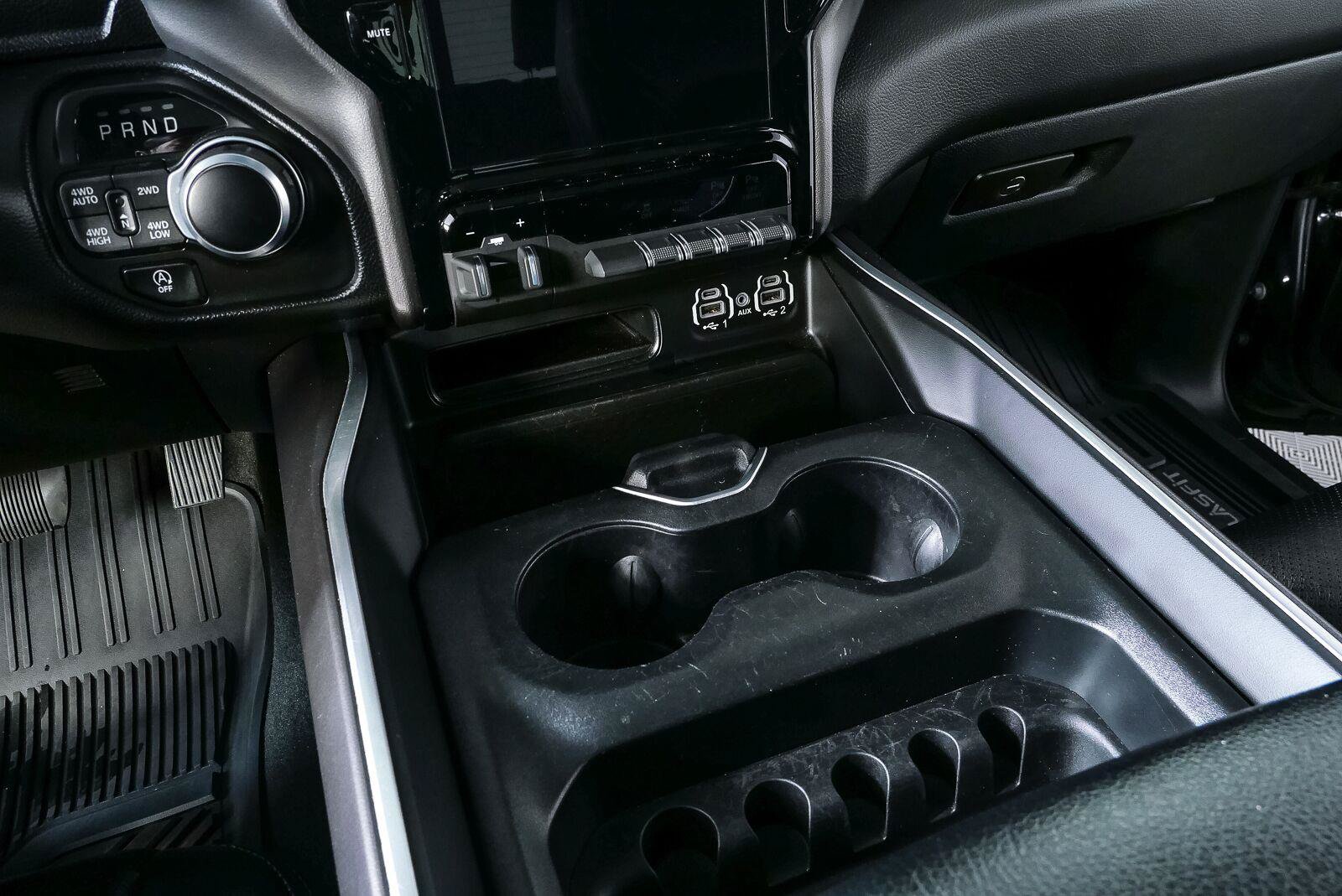 Used 2022 RAM 1500 Big Horn AWD/4WD image 17