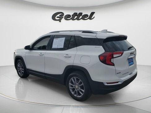 Used 2024 GMC Terrain SLT FWD image 7