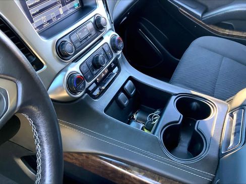 Used 2020 Chevrolet Tahoe LS image 17