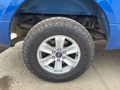 Used 2017 Ford F150 XLT w/ Equipment Group 301A Mid AWD/4WD image 32