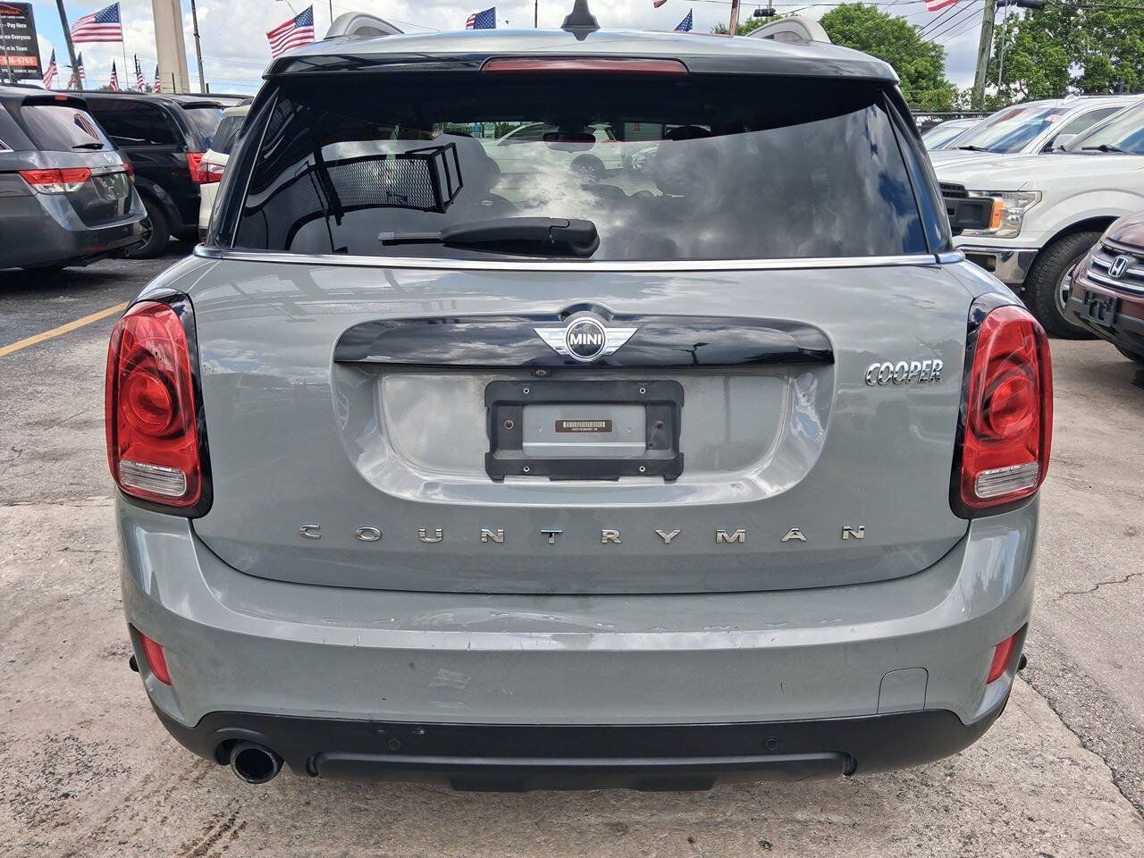 Used 2017 MINI Cooper Countryman ALL4 AWD/4WD image 4