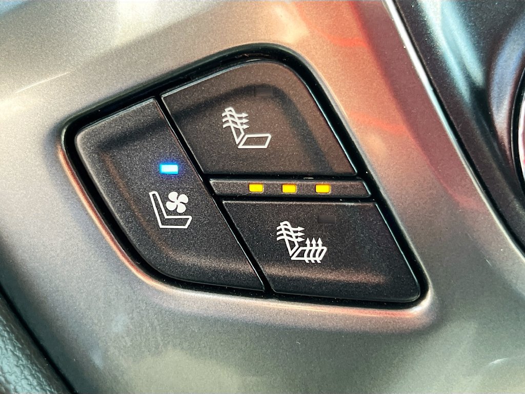 Used 2019 Chevrolet Silverado 2500 LTZ w/ Duramax Plus Package AWD/4WD image 21