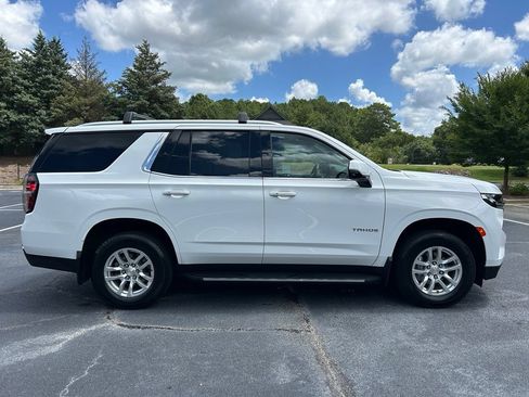 Used 2023 Chevrolet Tahoe LT w/ Luxury Package RWD image 21