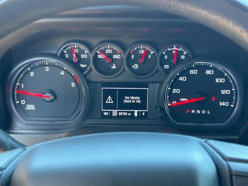 Used 2024 Chevrolet Silverado 2500 Custom w/ Custom Value Package image 18