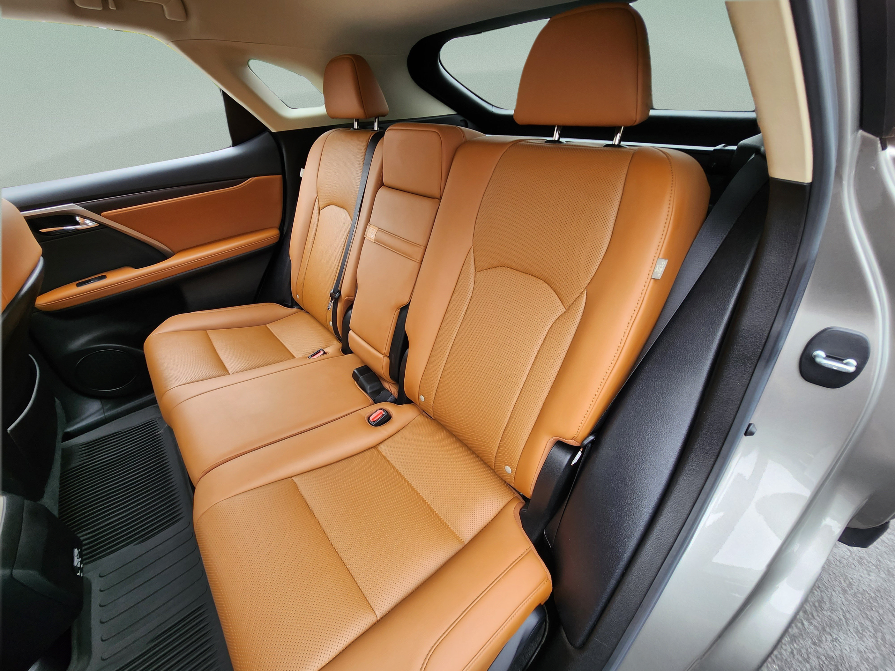 Used 2022 Lexus RX 350 FWD w/ Premium Package image 25