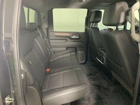 Used 2025 GMC Sierra 2500 Denali w/ Denali Reserve Package AWD/4WD image 7