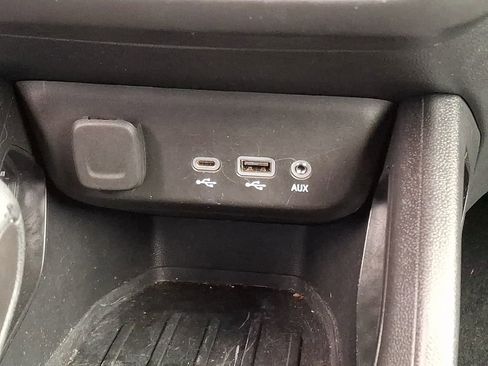 Used 2023 Chevrolet TrailBlazer LT w/ Convenience Package FWD image 24