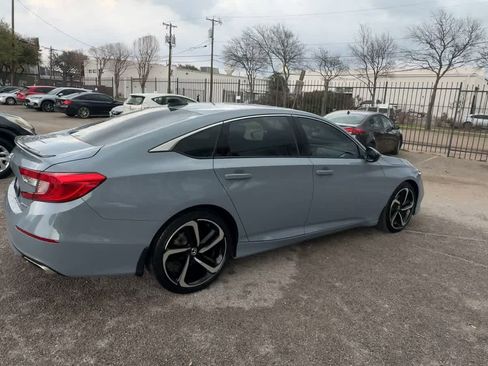 Used 2022 Honda Accord Sport image 8