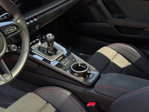 Used 2024 Porsche 911 Carrera GTS image 31