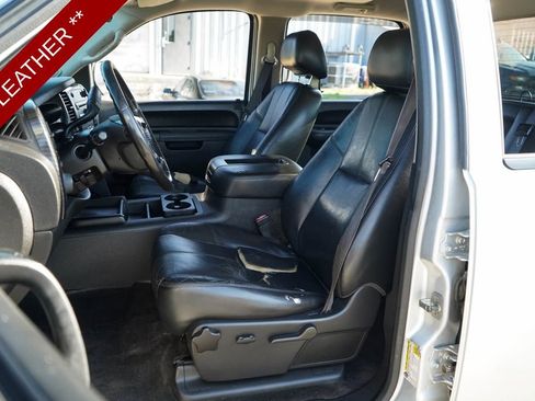 Used 2014 Chevrolet Silverado 2500 LT w/ Z71 Appearance Package AWD/4WD image 7