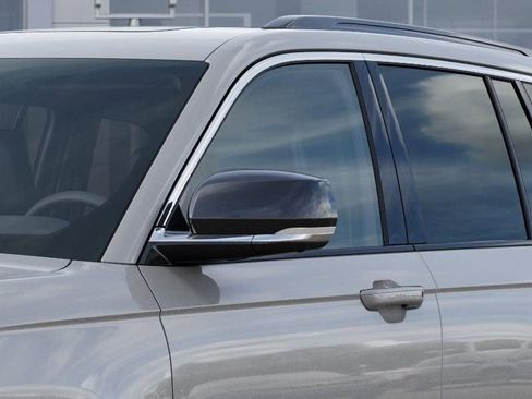 New 2025 Jeep Grand Cherokee Overland w/ Adv Protech Group III image 12