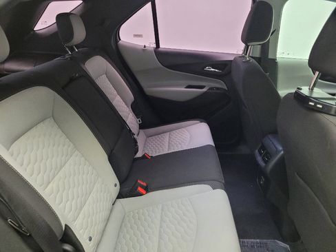 Used 2020 Chevrolet Equinox LS AWD/4WD image 19