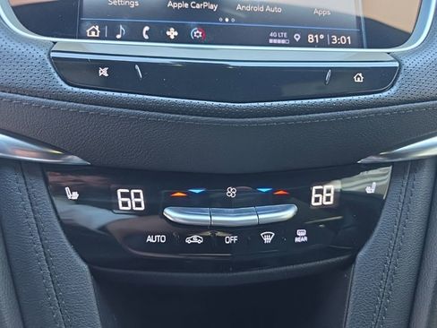 Used 2022 Cadillac XT5 Premium Luxury AWD/4WD image 19