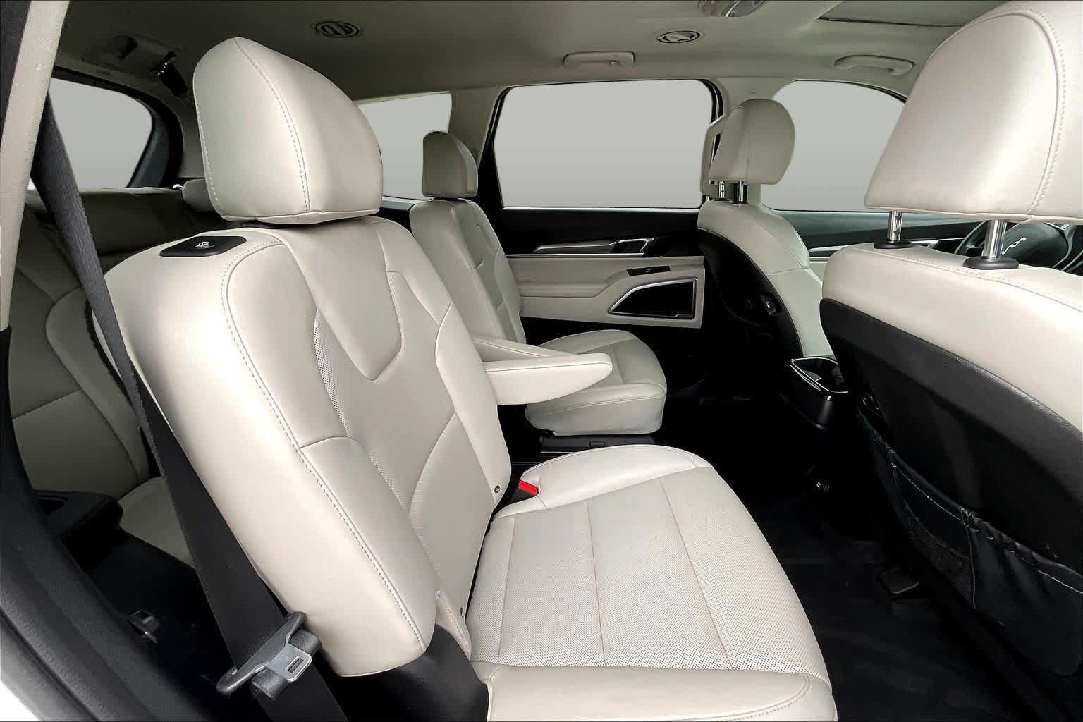 Used 2022 Kia Telluride S AWD/4WD image 21