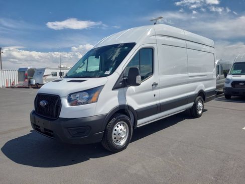 Used 2025 Ford Transit 250 148 High Roof Extended AWD image 7