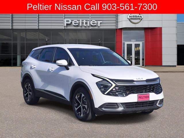 Used 2024 Kia Sportage EX FWD image 1