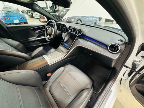 Used 2024 Mercedes-Benz C 300 Sedan image 16