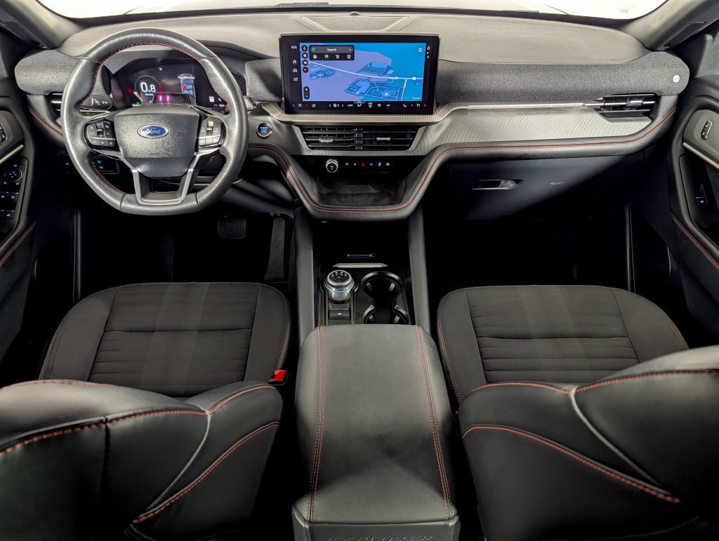 Certified 2025 Ford Explorer ST-Line AWD/4WD image 14