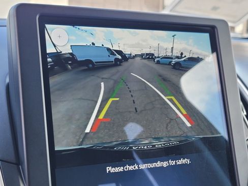 Used 2023 Ford Edge SE w/ Black Appearance Package image 18