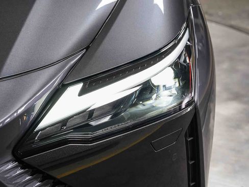 Used 2024 Lexus RZ 300e Premium FWD image 7