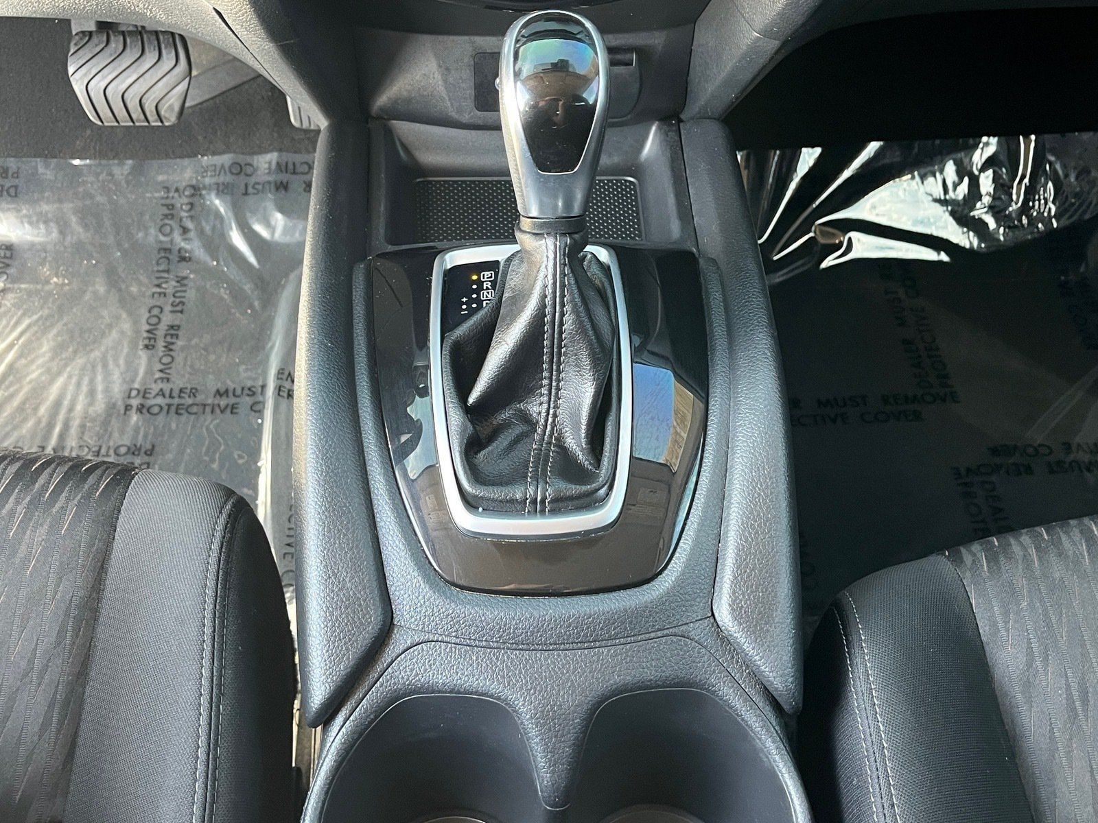 Used 2020 Nissan Rogue SV AWD/4WD image 27