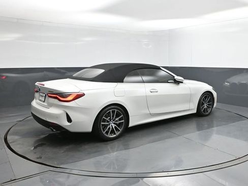Used 2022 BMW 430i Convertible w/ Premium Package image 11