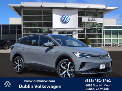 Certified 2023 Volkswagen ID.4 Pro S AWD/4WD image 1