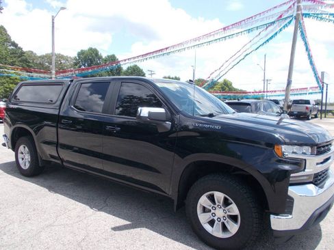 Used 2019 Chevrolet Silverado 1500 LT w/ Convenience Package AWD/4WD image 19