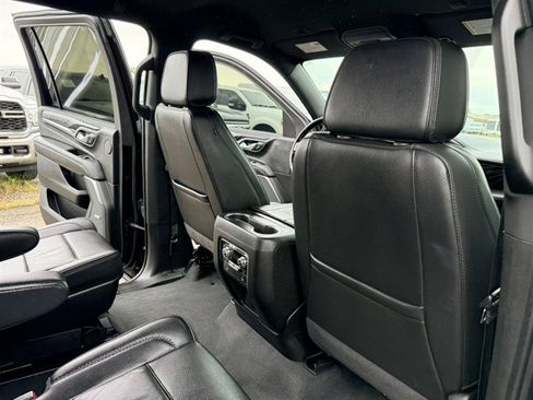 Used 2022 GMC Yukon XL Denali w/ Max Trailering Package AWD/4WD image 18