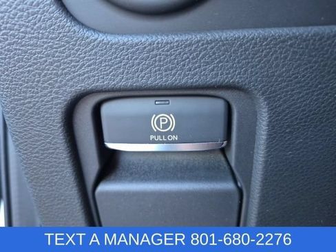 Used 2023 Jeep Wagoneer Series II w/ Premium Group I AWD/4WD image 44