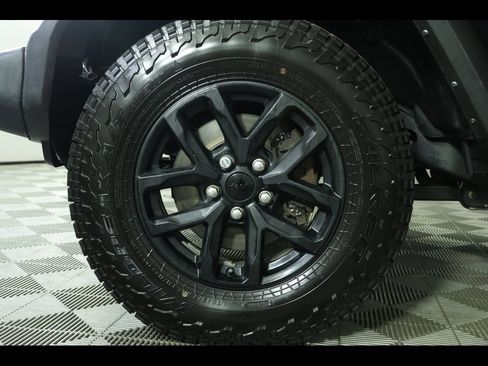 Used 2021 Jeep Gladiator Sport image 5