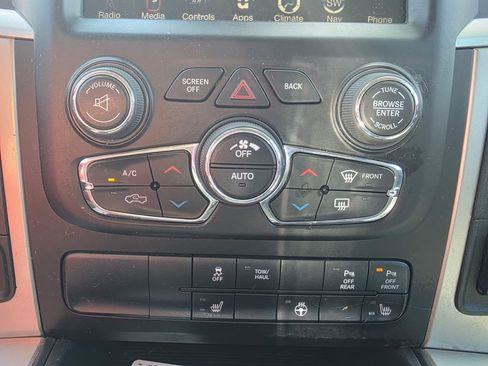 Used 2015 RAM 1500 Outdoorsman RWD image 11