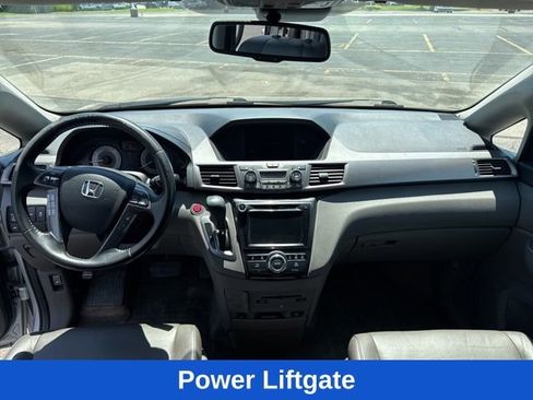 Used 2015 Honda Odyssey Touring image 11